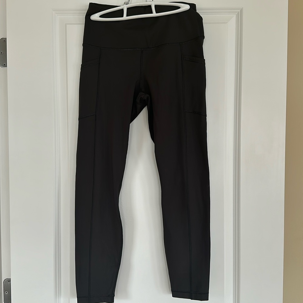 Leggings with pockets